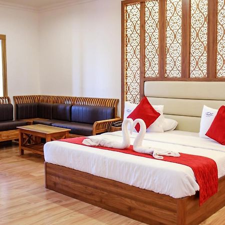 Thai Beach Resort Tiruchchendur ภายนอก รูปภาพ